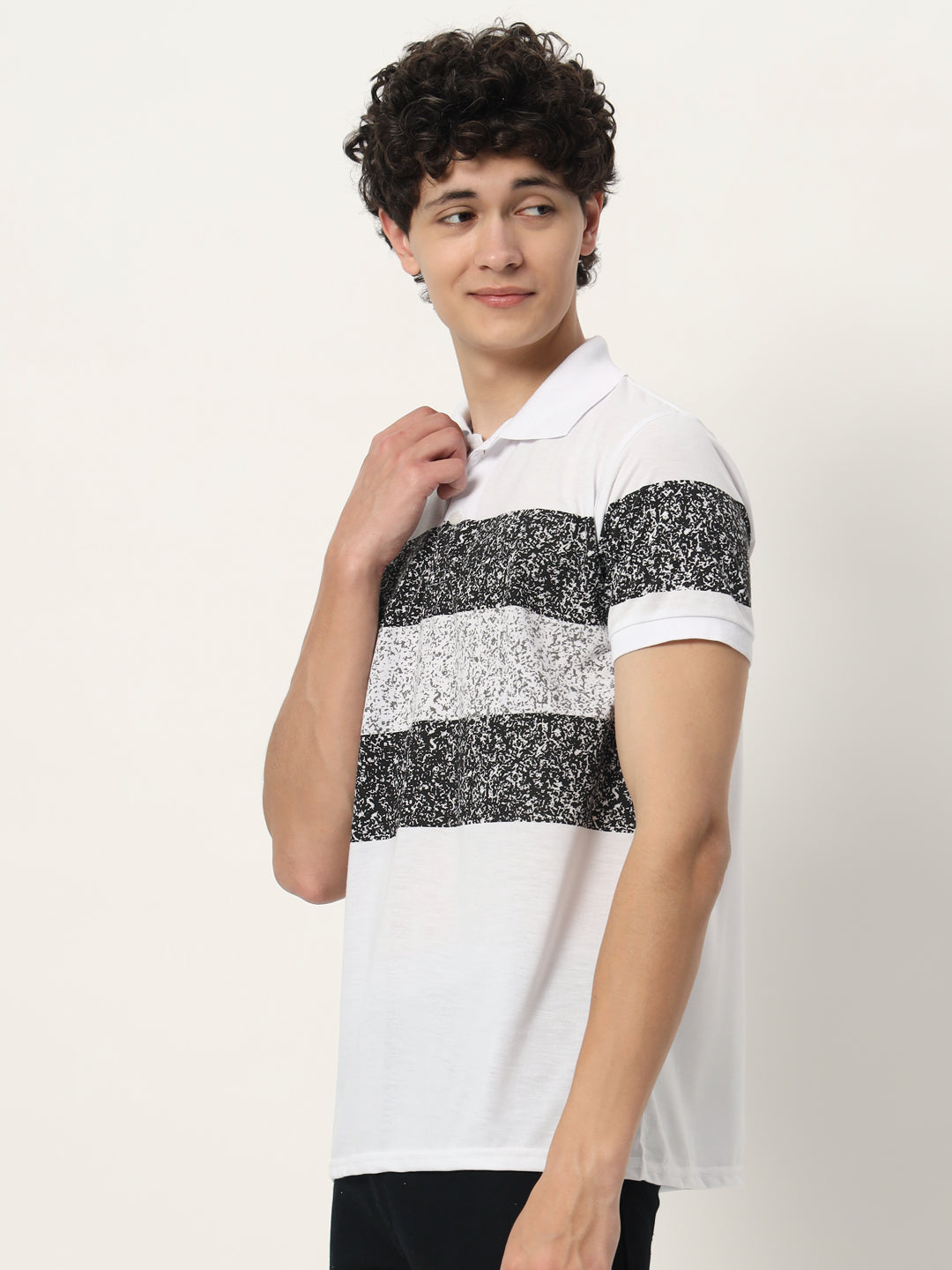Men Micro Print Regular Fit Polo T-shirt