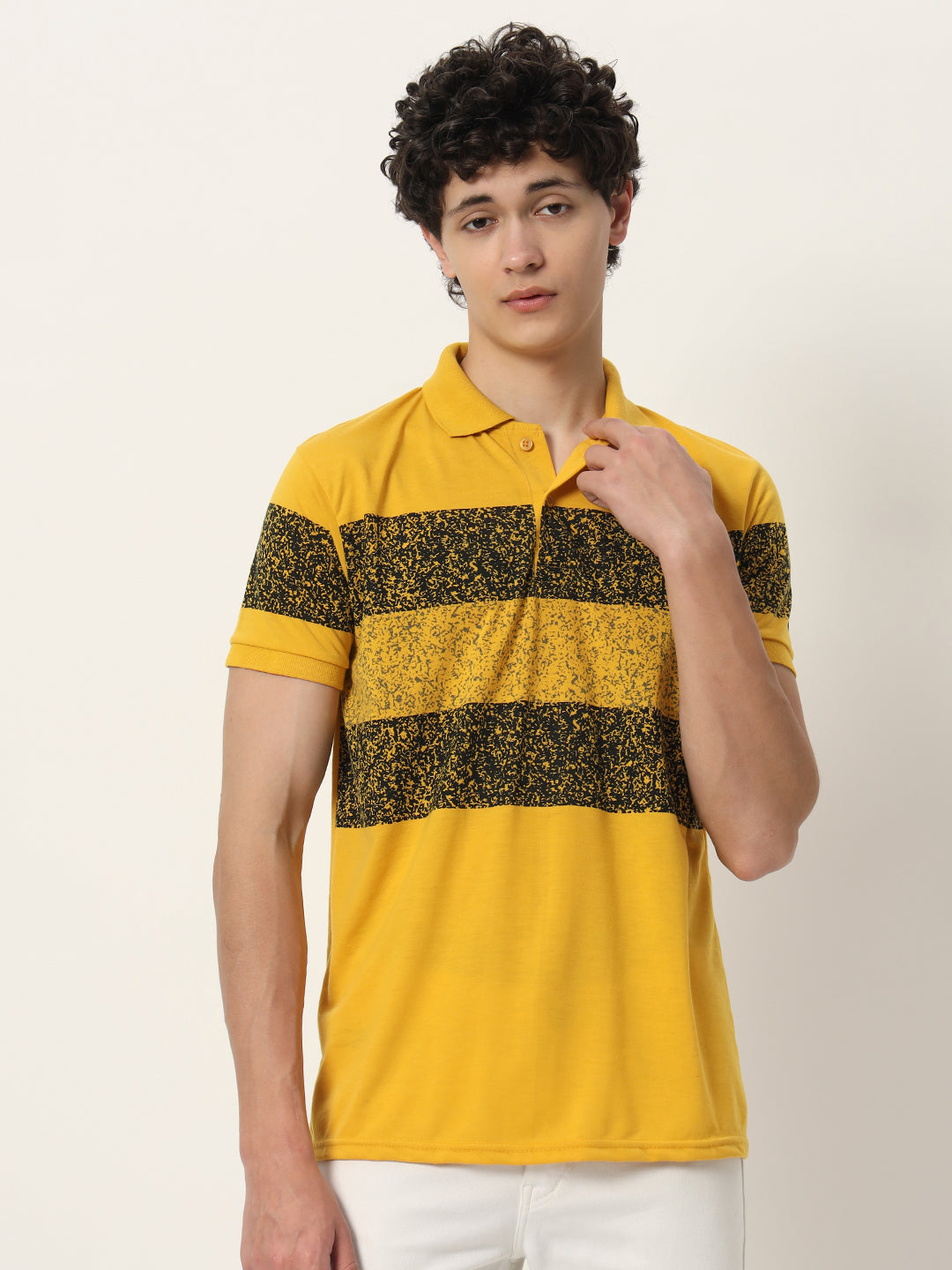 Men Micro Print Regular Fit Polo T-shirt