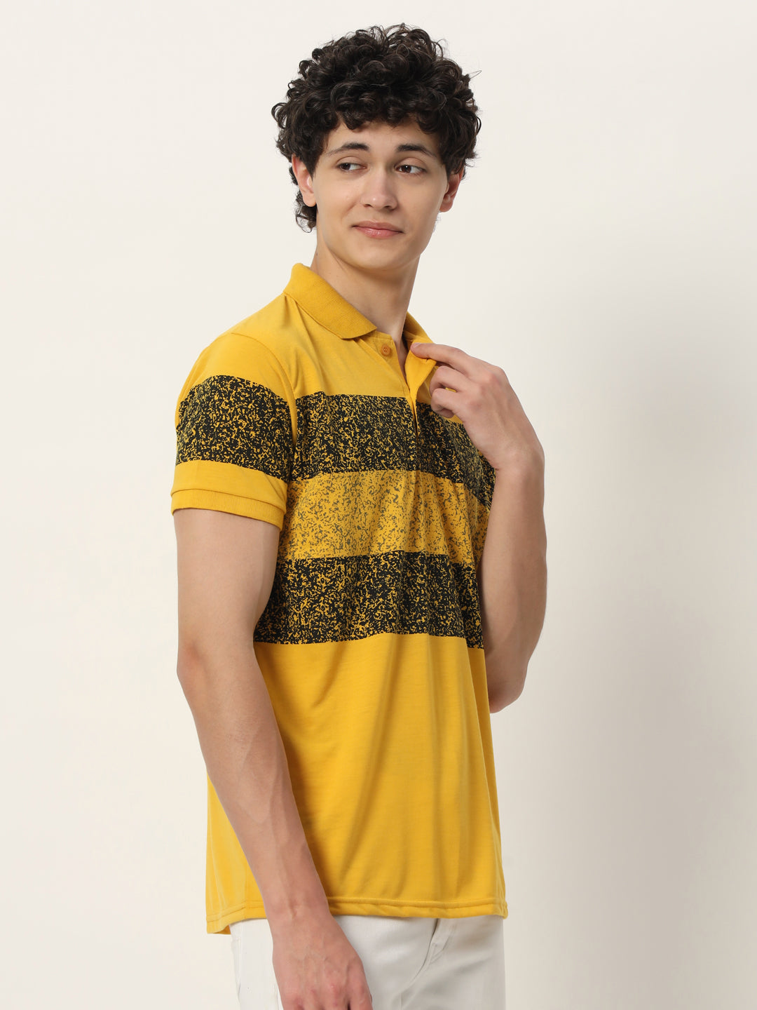 Men Micro Print Regular Fit Polo T-shirt