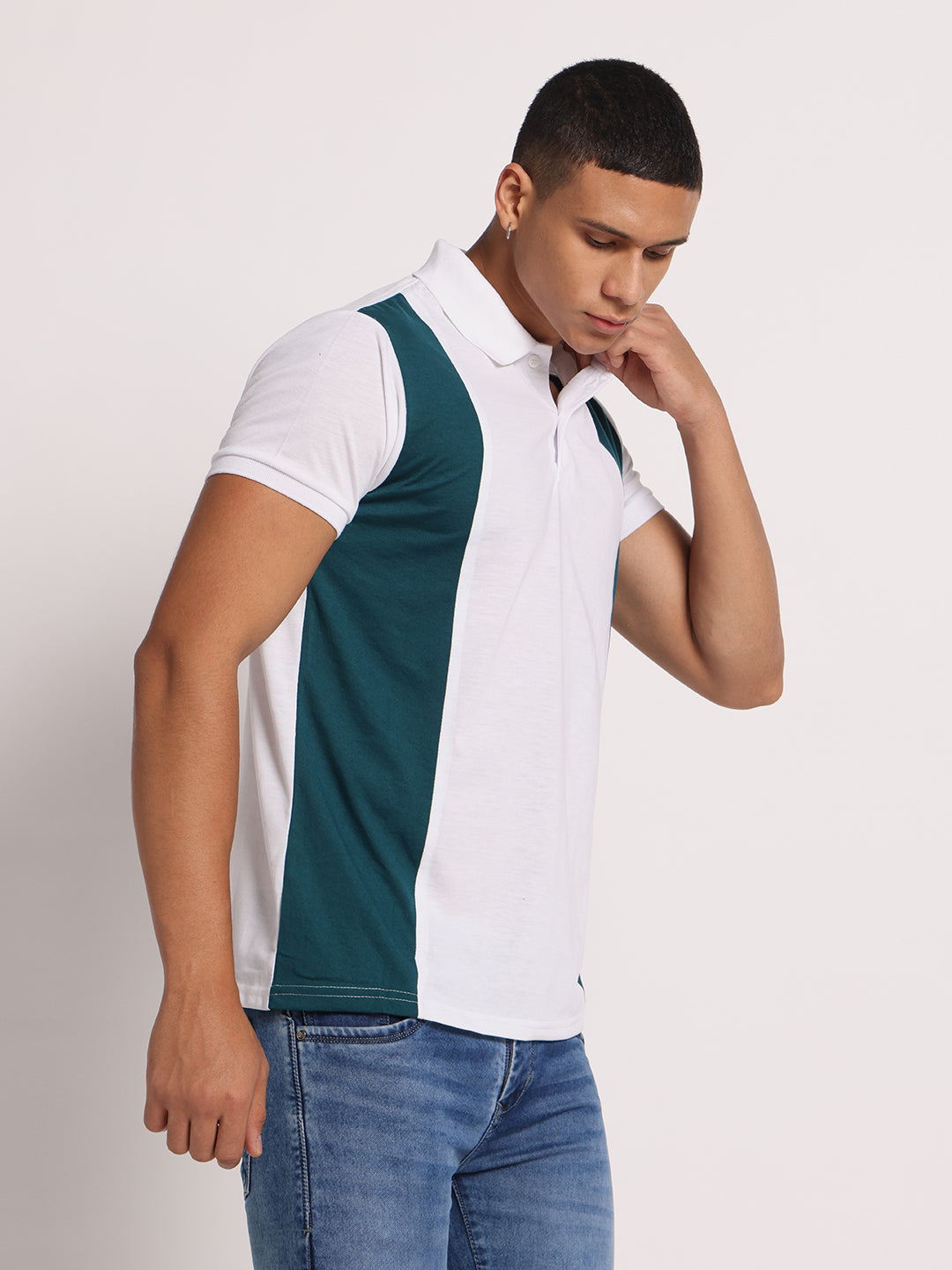 Men Colourblock Slim Fit Polo T-Shirt