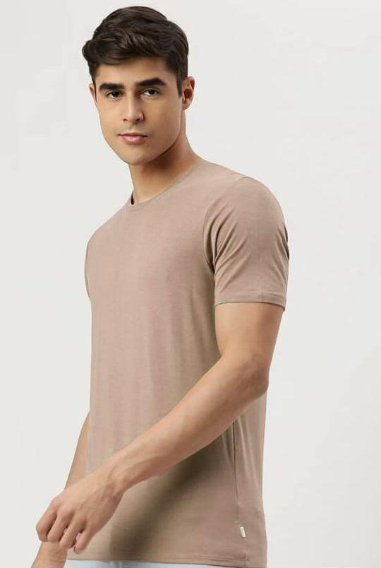 Men Regular Fit Round-Neck T-Shirt