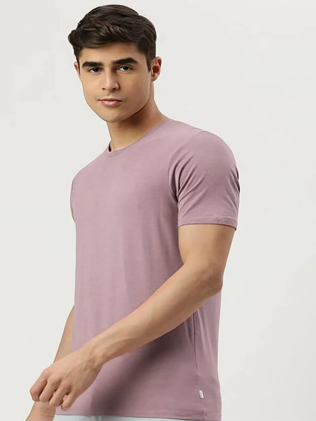Men Regular Fit Round-Neck T-Shirt